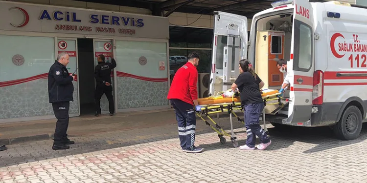 Gemlik’te 3 yaşındaki çocuk 3. kattan düştü