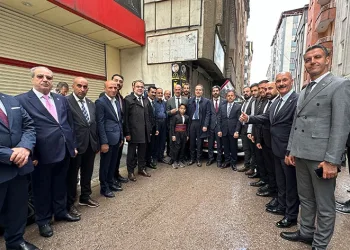 “Hakkari’de belediye almak, 10 belediye almakla eş değer”