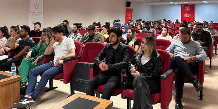 Aile ve Gençlik Fonu’na bin 76 başvuru