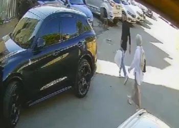 Eski sevgilisi nişanlanınca otobüsle gelip öldürmüş