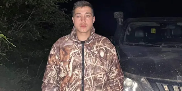 Başından silahla vurulan genç hayatını kaybetti