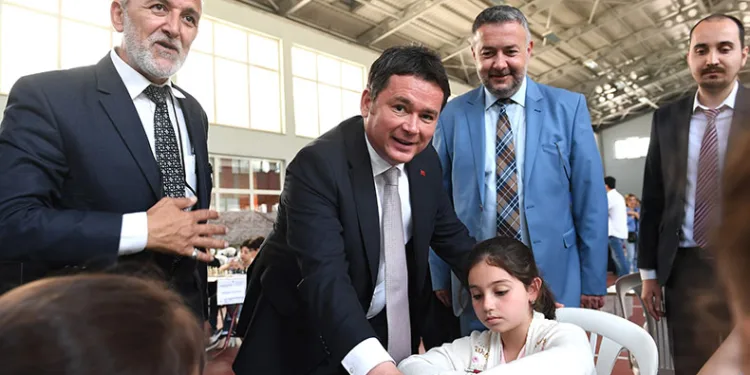 Satranç turnuvasında ilk hamle Başkan Aydın’dan