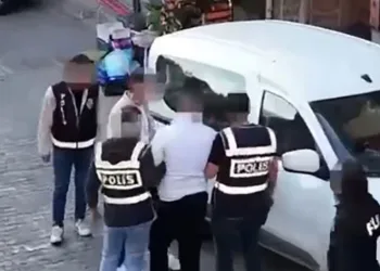 Aranan şahıslara yönelik 124 adrese baskın