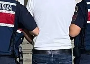 Terör propagandası yapan 8 kişi yakalandı
