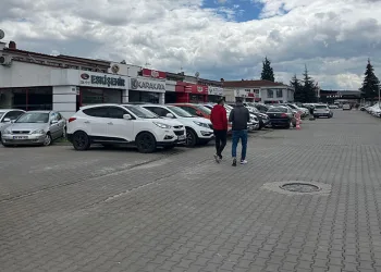 Eskişehir’deki oto galericiler boş kaldı