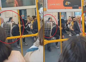 Metro vagonunda mini konser resitali