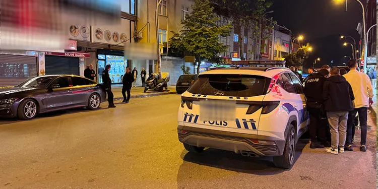 Esenyurt’ta “yan baktın” kavgası kamerada