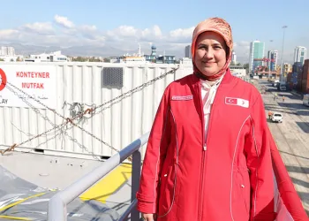 “Gazze’ye alternatif yollardan yardım ulaştırılması için görüşmeye başladık”