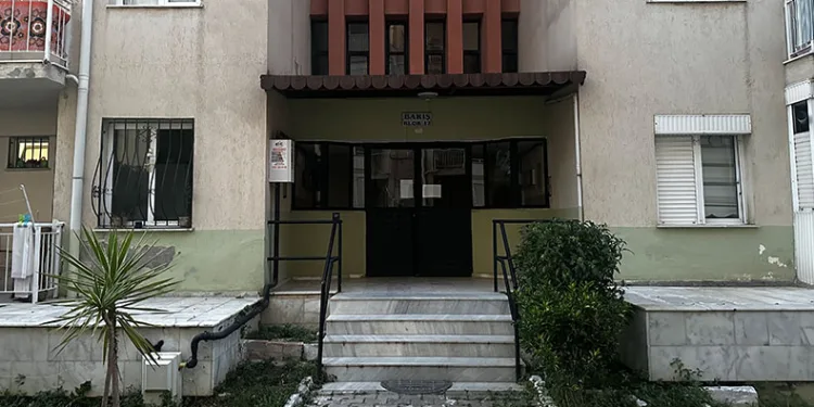 Kuşadası’nda 37 yaşındaki şahıs evde ölü bulundu