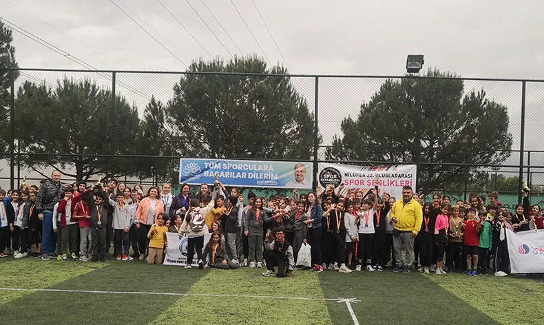 Öğrenciler geleneksel oyunlarda buluştu