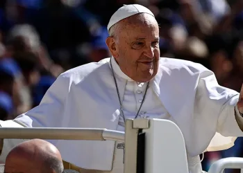 Papa Francis Türkiye’ye geliyor