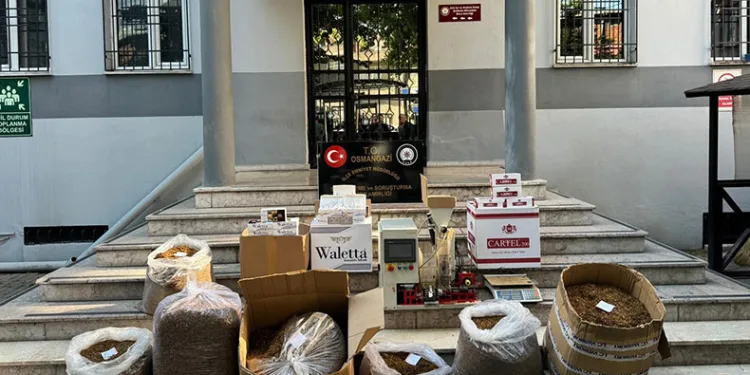 Bursa’da 11 bin dal dolu makaron ele geçirildi