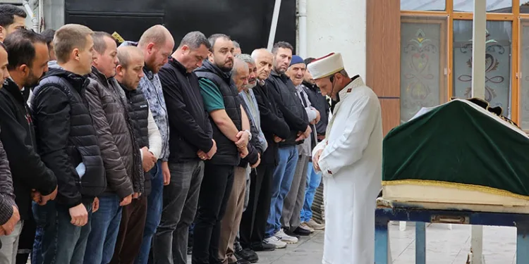 Kaza kurşununa kurban giden Miraç son yolculuğuna uğurlandı