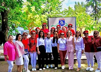 Bursa Kız Lisesi mezunları mantı gününde buluştu