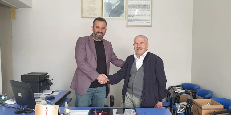 Orhaneli Muhtarlar Derneği’nde görev değişimi