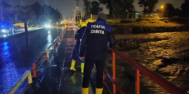 Kuvvetli yağışlar derelerin debisini artırdı