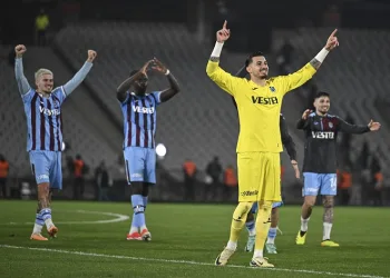 Trabzonspor’un kaptanı Uğurcan Çakır: “İnşallah finalde Beşiktaş karşısında kupayı almak istiyoruz”