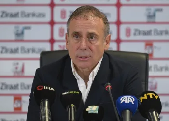 Trabzonspor Teknik Direktörü Abdullah Avcı: “Kupayı 10. kez müzemize götürmek istiyoruz”