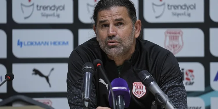 Pendikspor Teknik Direktörü İbrahim Üzülmez: “Gemiyi limana yanaştırmak için var gücümüzle mücadele ediyoruz”