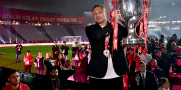 Beşiktaş Teknik Sorumlusu Serdar Topraktepe: “Beşiktaş her zaman şampiyonluğa oynayan bir takım”