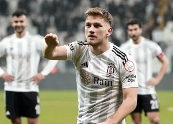 Beşiktaşlı futbolcu Semih Kılıçsoy: “Bu sezon istediğimiz gibi geçmedi ama önümüzde kupa finali var”