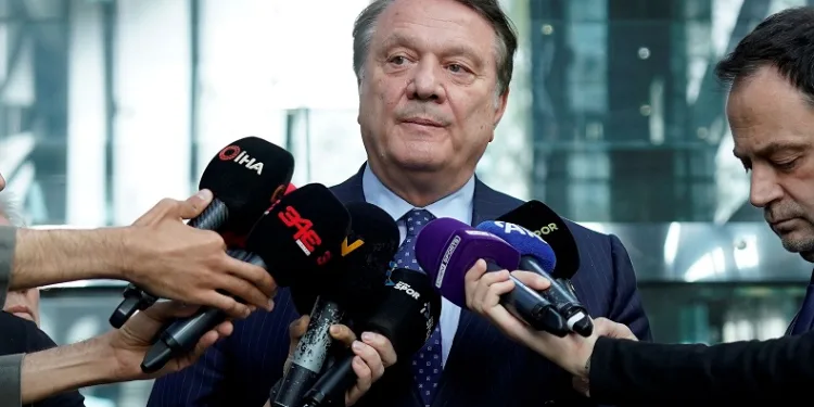 Beşiktaş Kulübü Başkanı Hasan Arat: "Önceliğimiz Türkiye Kupası'nı kazanmak"