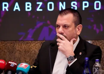 Trabzonspor Başkanı Ertuğrul Doğan: “Boğaza o bayrağı asmak istiyoruz”
