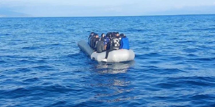 Ayvalık'ın Sularında Düzensiz Göçmen Kurtarma Operasyonu