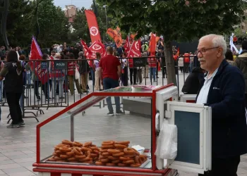 Bolu’da 1 Mayıs kutlandı