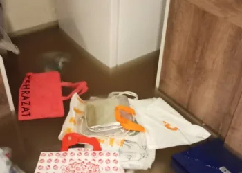 Başkenti vuran sel iki evi kullanılamaz hale getirdi