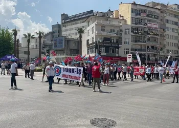 1 Mayıs Denizli’de coşkuyla kutlandı