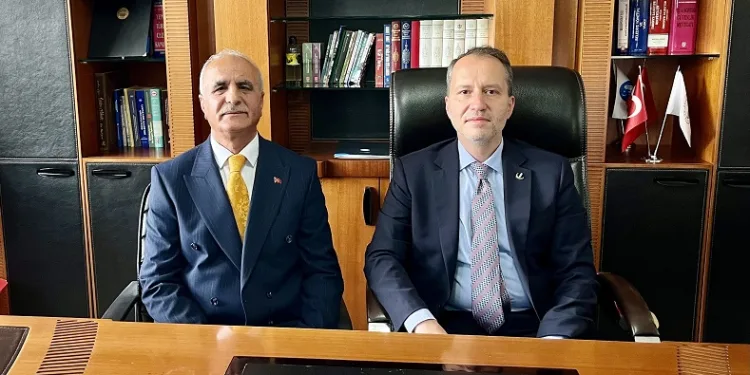 Yeniden Refah Partisi Genel Başkanı Fatih Erbakan, teşekkür ziyareti için Ağrı’da
