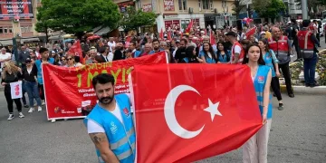 1 Mayıs Erzincan’da kutlandı