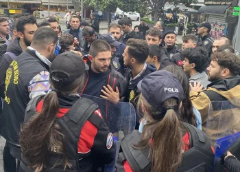 Beşiktaş’ta eylem yapmak isteyen 6 kişi gözaltına alındı