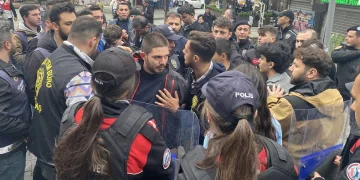 Beşiktaş’ta eylem yapmak isteyen 6 kişi gözaltına alındı
