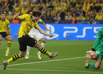 UEFA Şampiyonlar Ligi: Borussia Dortmund: 1 - Paris Saint-Germain: 0