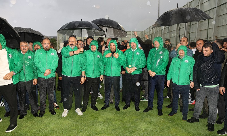 Konyaspor'a, Fenerbahçe maçı öncesi moral ziyareti