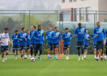 Trabzonspor üçüncülük için avantaj sağlamak istiyor