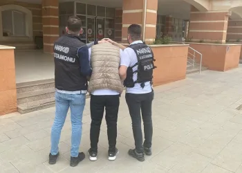 Cezaevi firarisi uyuşturucuyla yakalandı