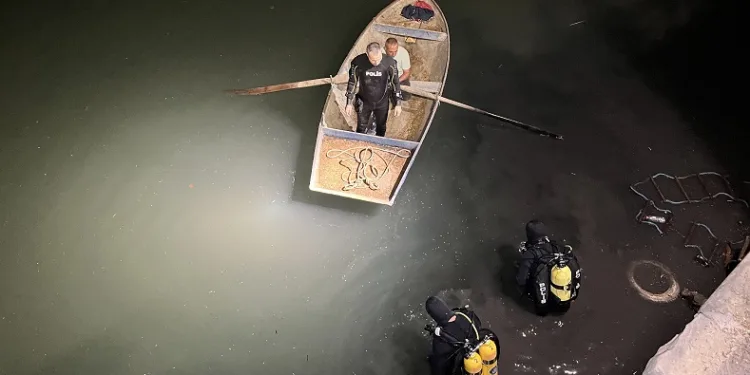 Adana’da Seyhan Nehri’ne atlayarak kaybolan şahıs ölü olarak bulundu