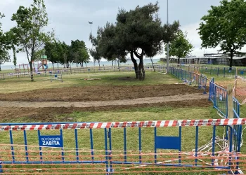 Küçükçekmece’de 5 yaşındaki çocuğun düşerek hayatını kaybettiği çukur kapatıldı
