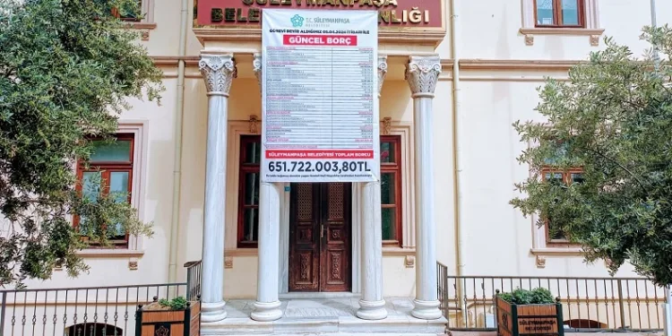 Süleymanpaşa Belediye Başkanı belediyenin borçlarını açıkladı