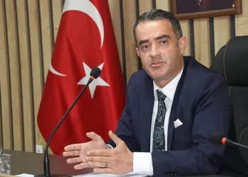 Koçarlı Belediye Özgür Başkanı Arıcı, devraldığı hesaplarla ilgili açıklama yaptı