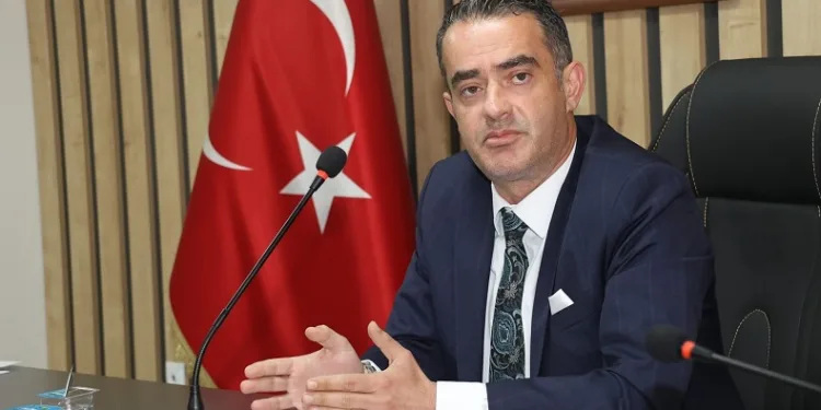 Koçarlı Belediye Özgür Başkanı Arıcı, devraldığı hesaplarla ilgili açıklama yaptı