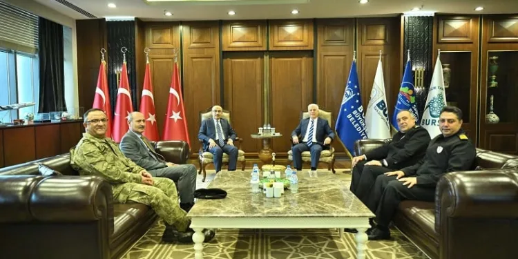 Bursa Valisi'nden Başkan Bozbey'e ziyaret