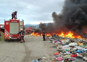 Hurdacılar sitesinde korkutan yangın