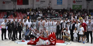 Aliağa Petkimspor, 4 kez 100 sayı üzeri attı
