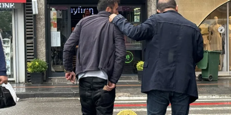 2 kadını taciz eden adam tutuklandı