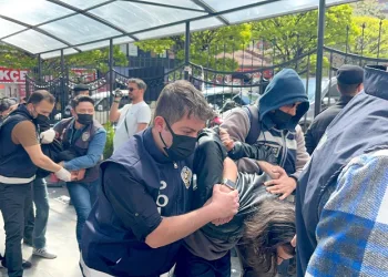 1 Mayıs eylemi 5 şüphelisi serbest bırakıldı