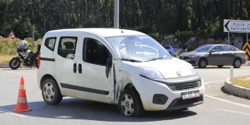 Okul müdürü motosikletiyle eve dönüş yolunda hayatını kaybetti
